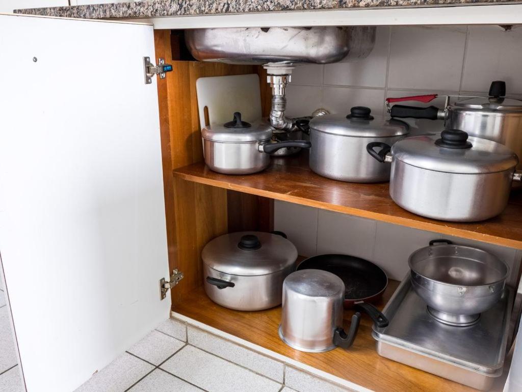 Apartamento Espacoso Com Ar Condicionado E Wi-Fi, A 100 Metros Da Praia - Edificio Estoril Ubatuba Zewnętrze zdjęcie